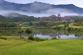 Katathong Golf Resort & Spa